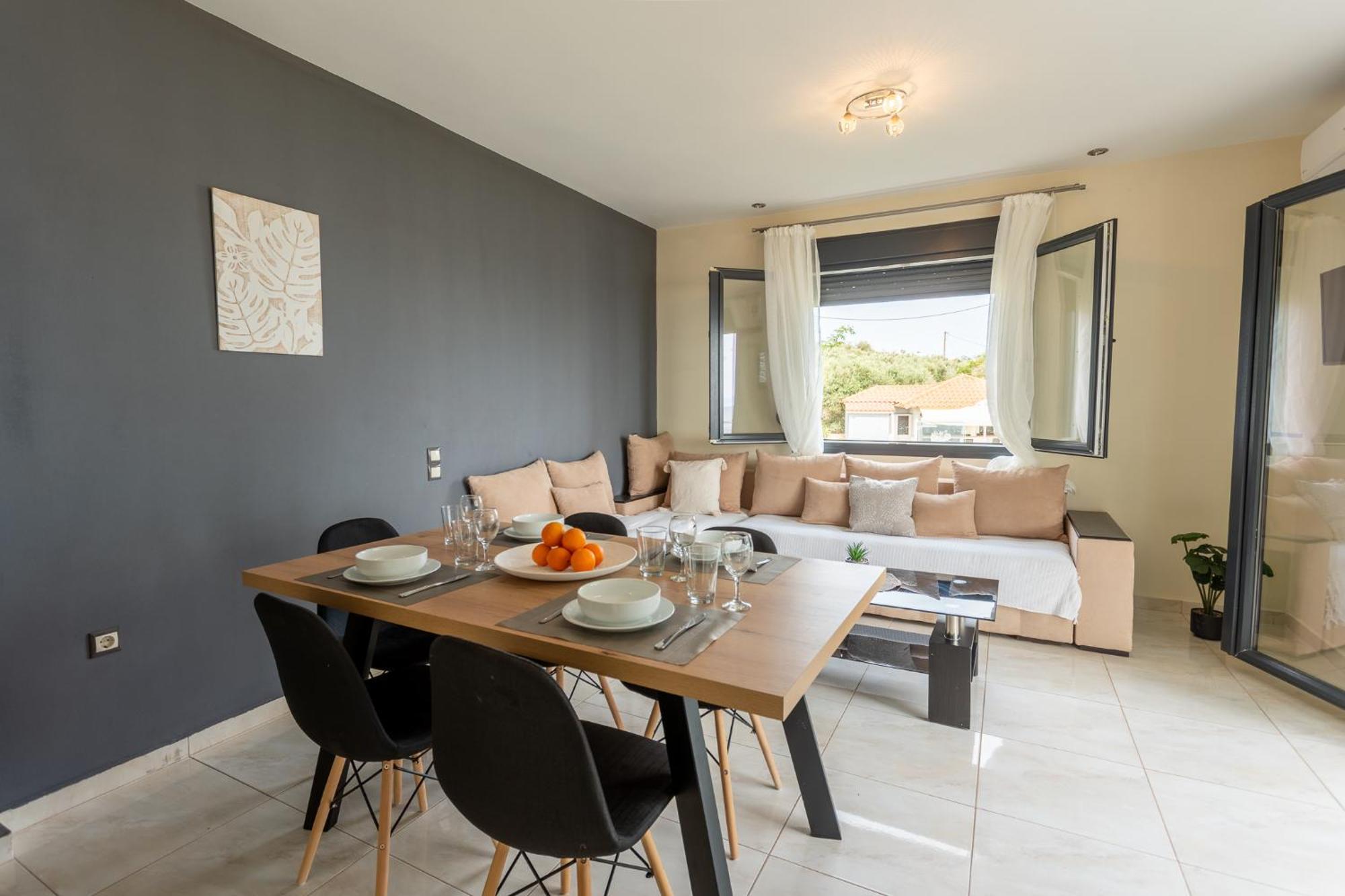 Blue Waves Luxury Suites By The Sea Plomari Exterior photo